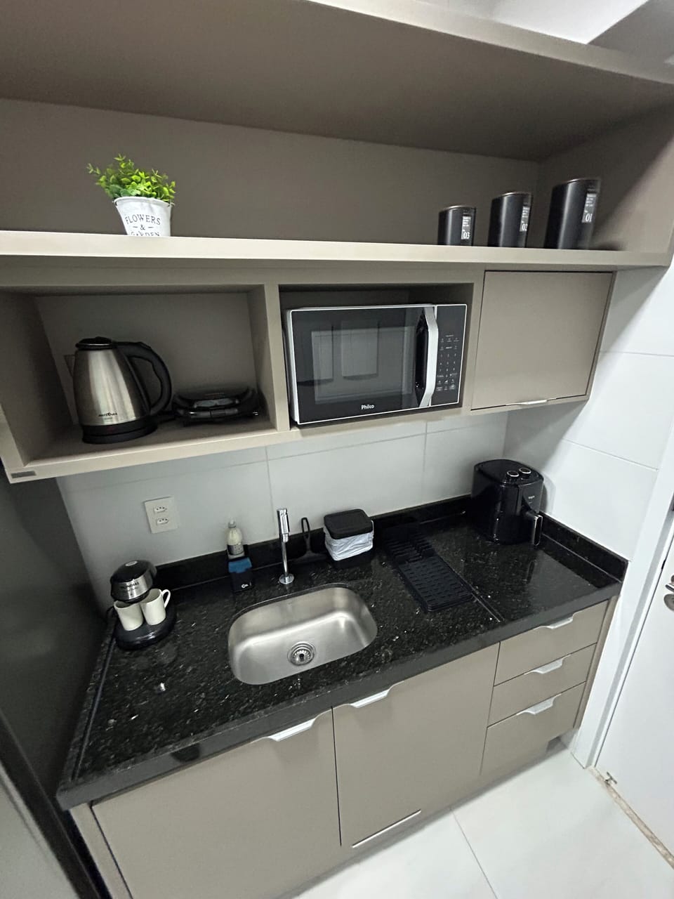 Apartment | Private kitchen | Fridge, microwave, cookware/dishes/utensils