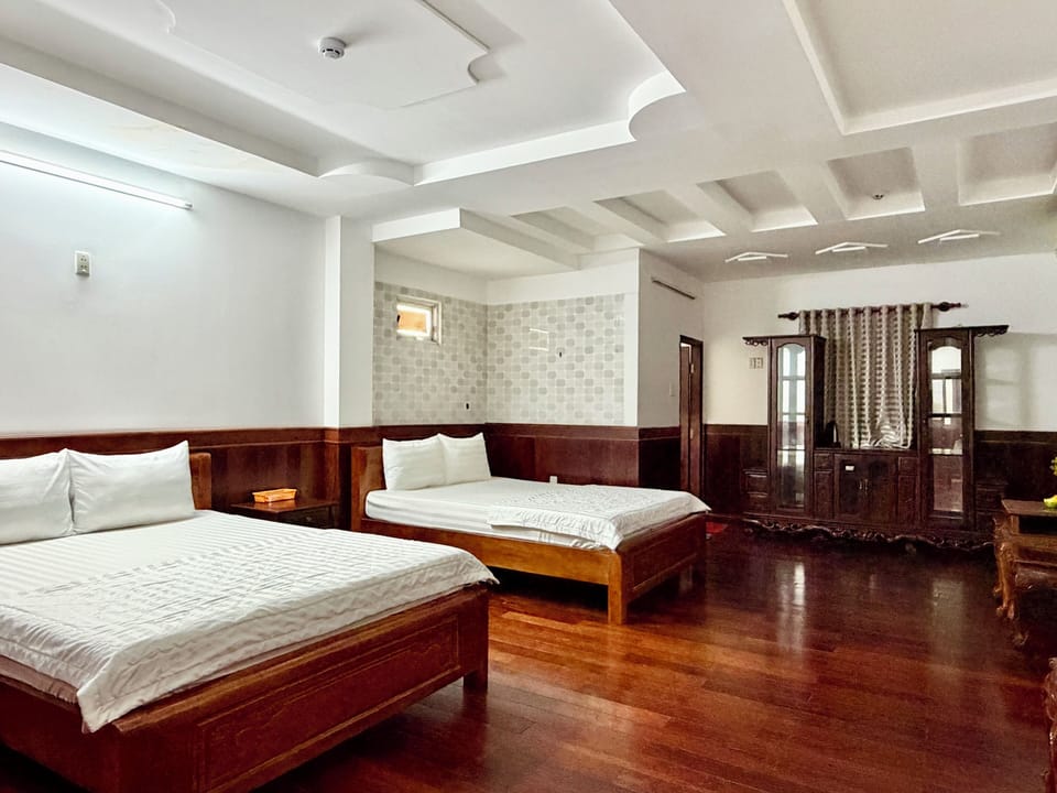 Family Room | Free WiFi