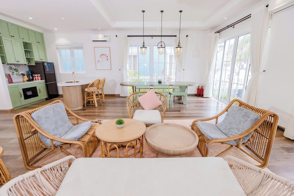 Elite Villa, Garden View | Hypo-allergenic bedding available, in-room safe, WiFi (free)