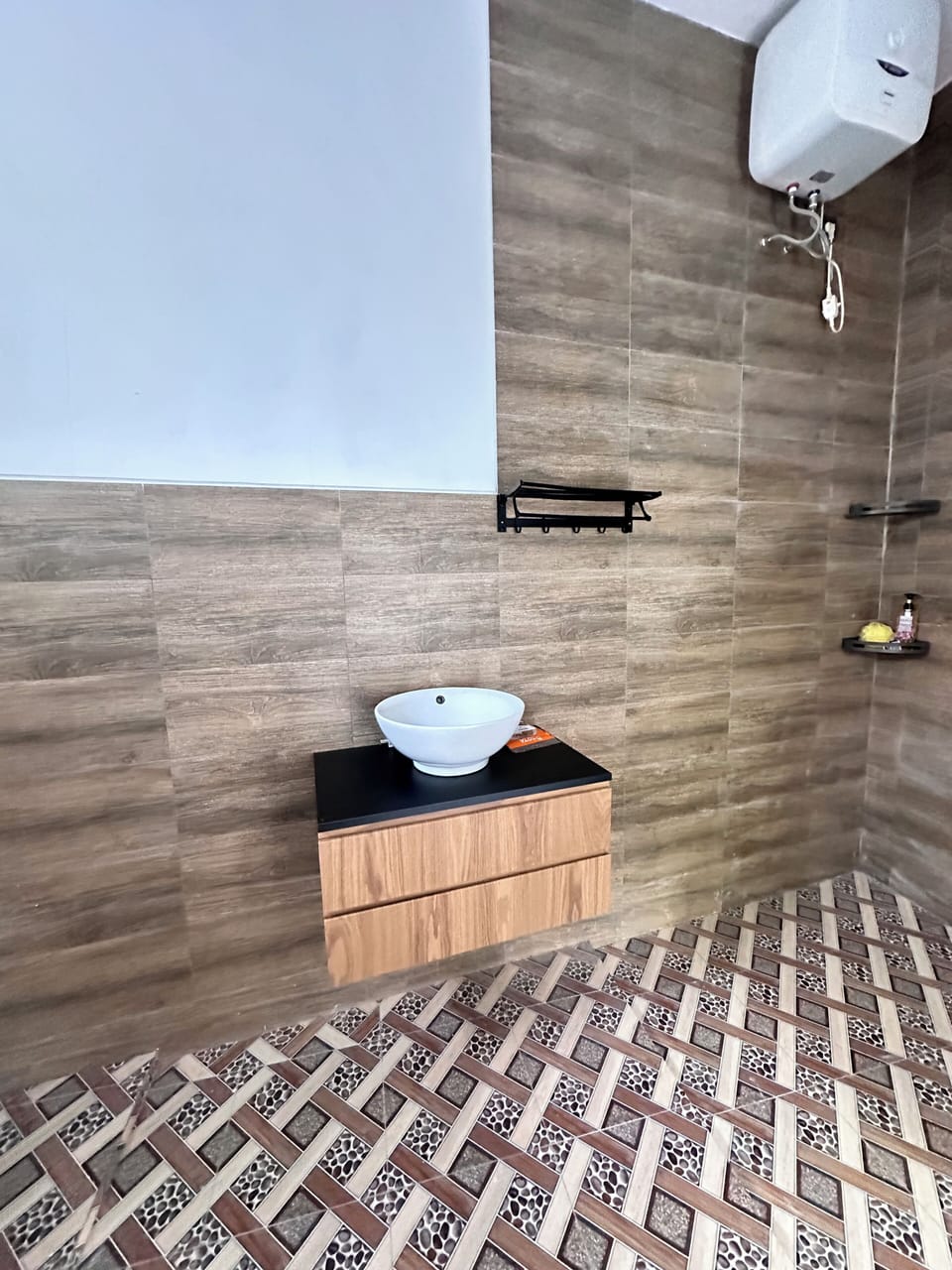Deluxe Double Room | Bathroom