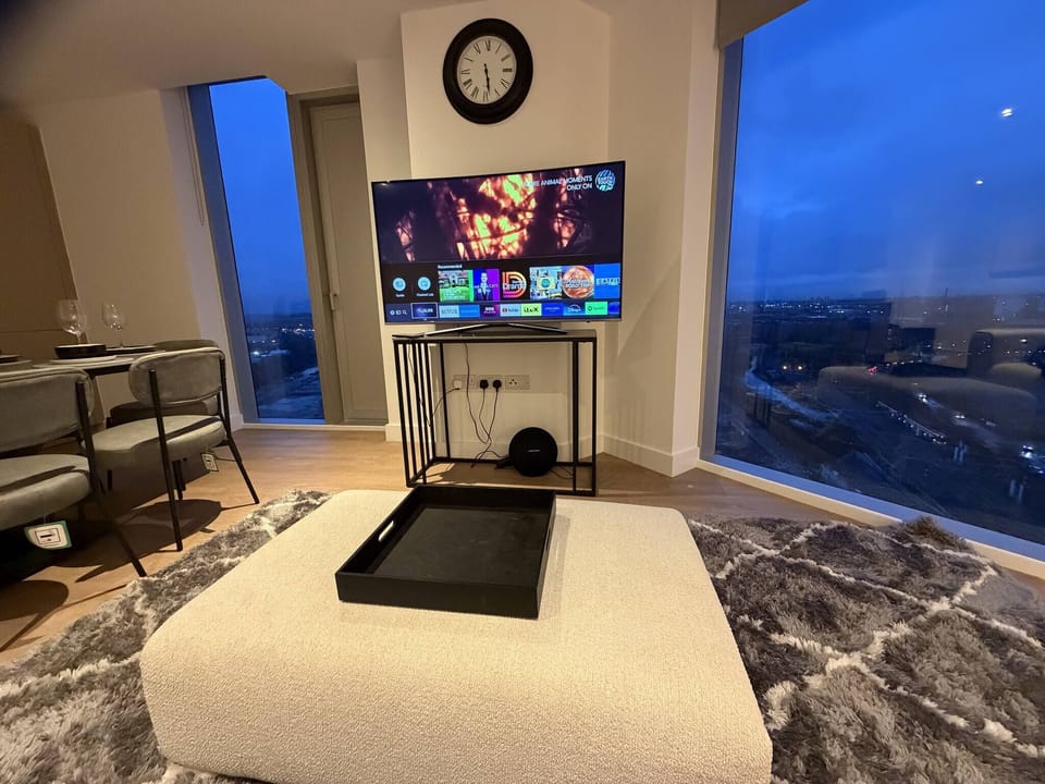 Stylish Park-facing Retreat in Central Manchester Apartment in Manchester
