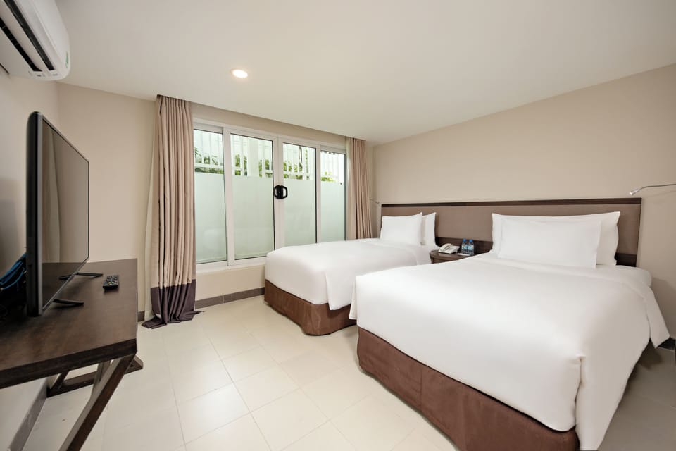 Villa, Garden View | Desk, laptop workspace, WiFi (free)