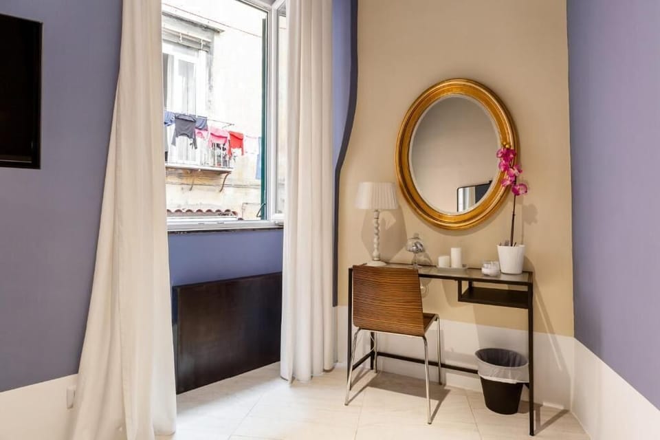 Comfort Double Room, Balcony, City View | Interior