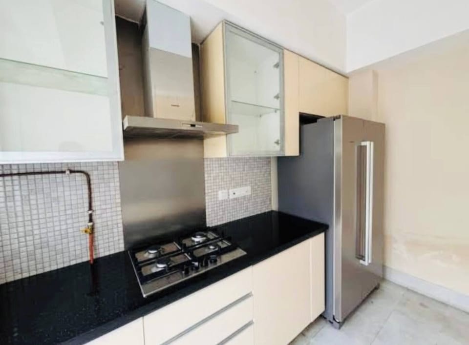 Apartment, 2 Bedrooms, Smoking, Balcony | Interior