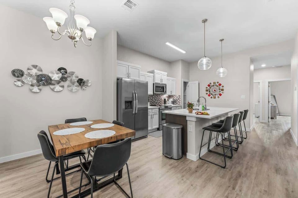 You and your guests will be able to enjoy seating for Four at the barstools, and seating for a fourth at the kitchen table as well