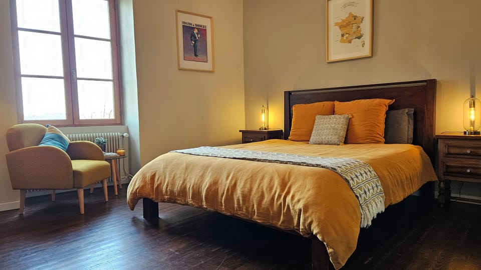 Deluxe Double Room, Hill View | Free WiFi