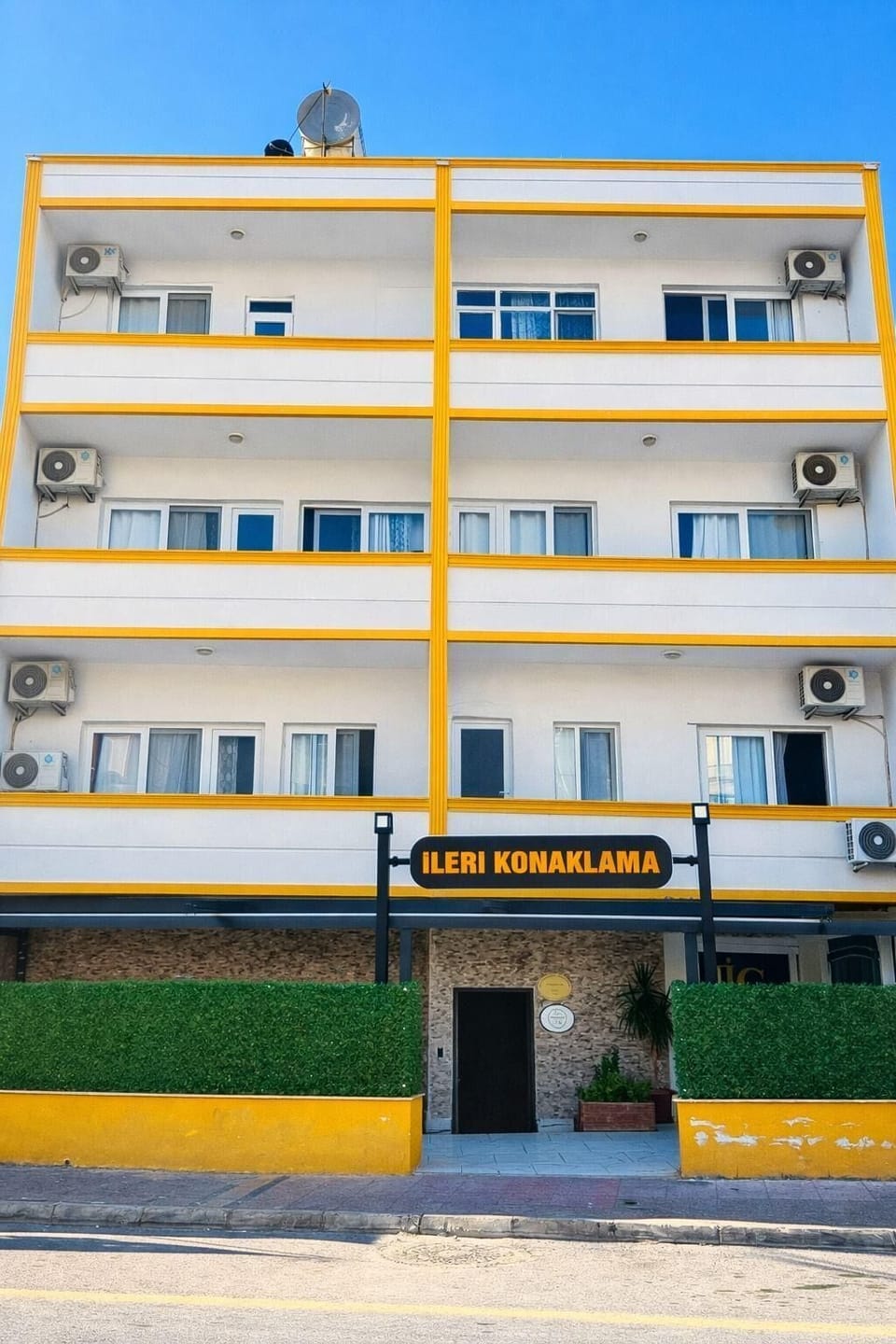 Condo, Balcony, City View | Exterior