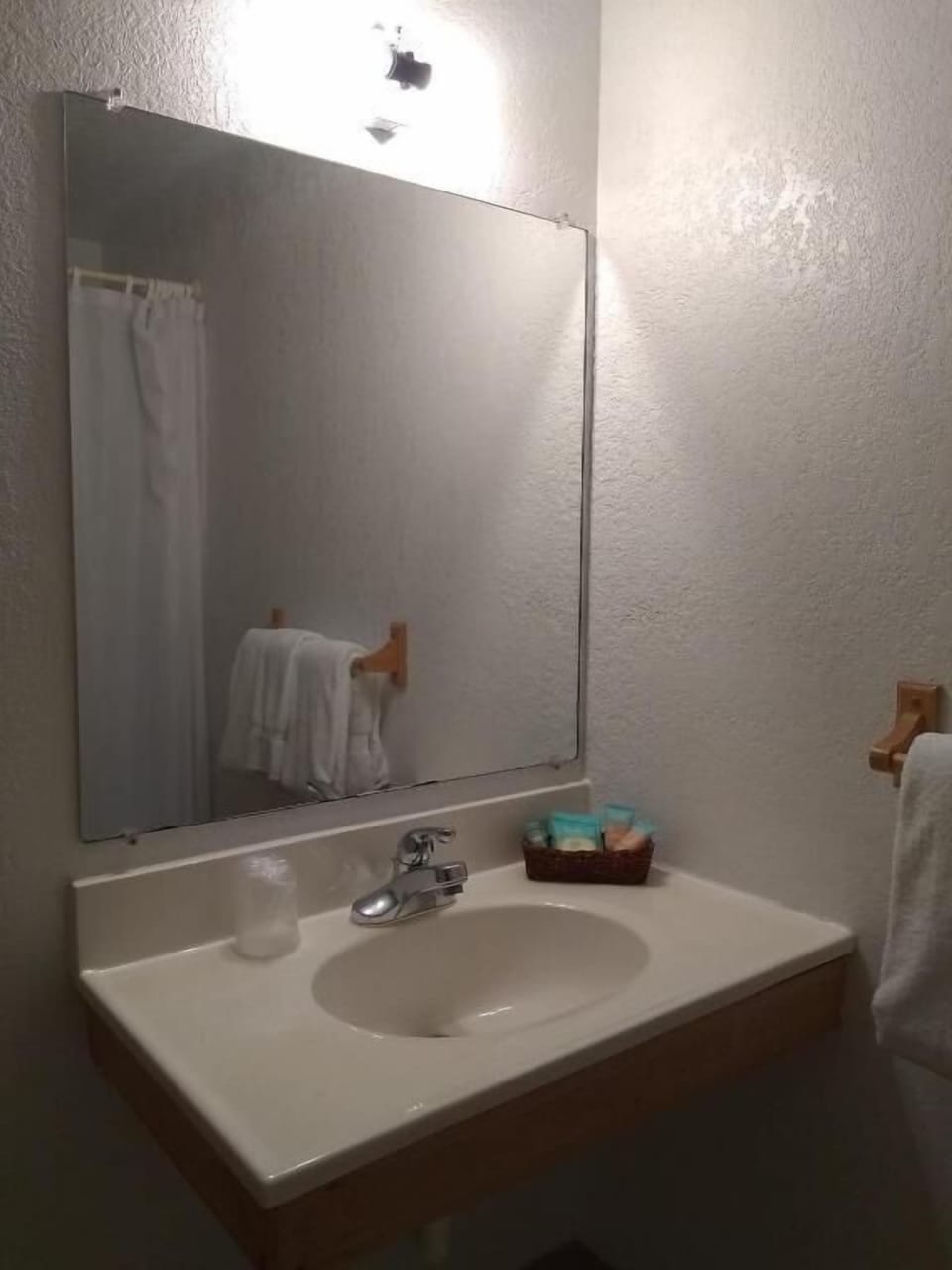 Deluxe Single Room | Bathroom