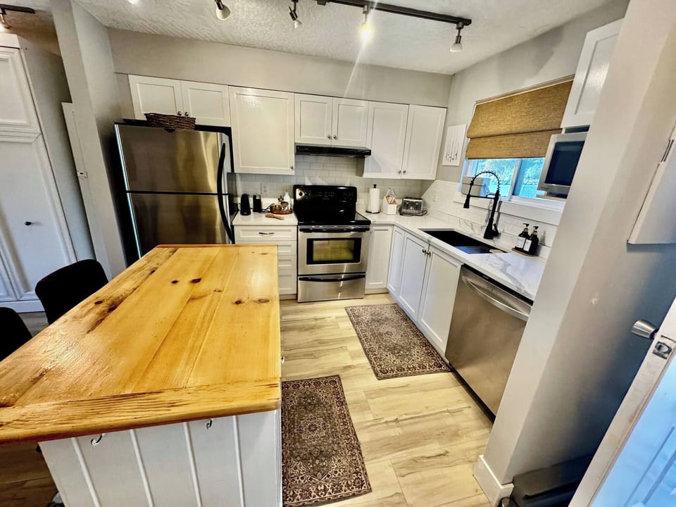 Apartment, 1 Bedroom, Accessible, Balcony | Interior