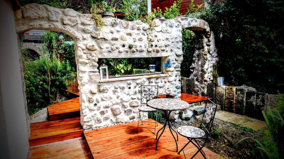 Mobile Home, 1 Bedroom, Smoking, Balcony | Dining room