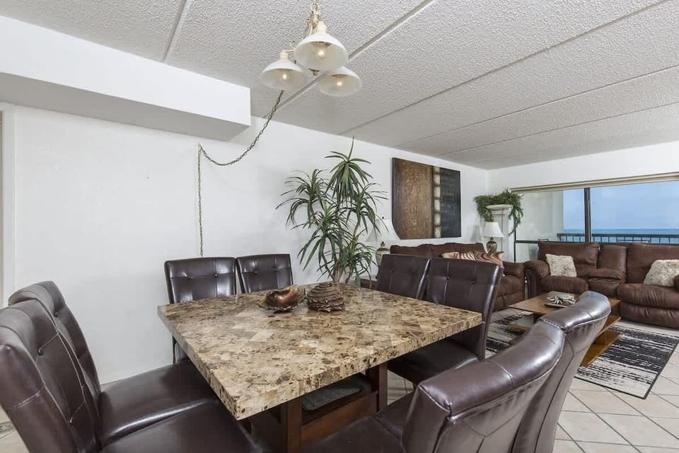 Apartment, Multiple Beds, Balcony, Ocean View (Saida Towers #31001) | Dining