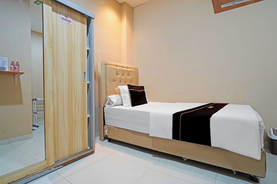 Standard Twin Room | WiFi (free), bed sheets