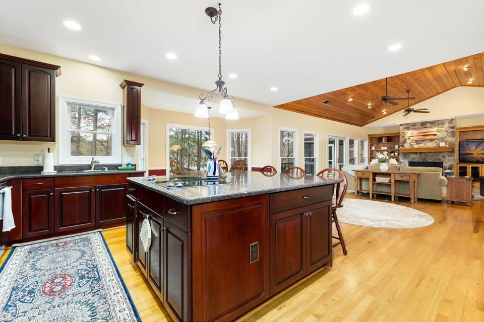 Cook together with stunning views and a spacious island perfect for gatherings!