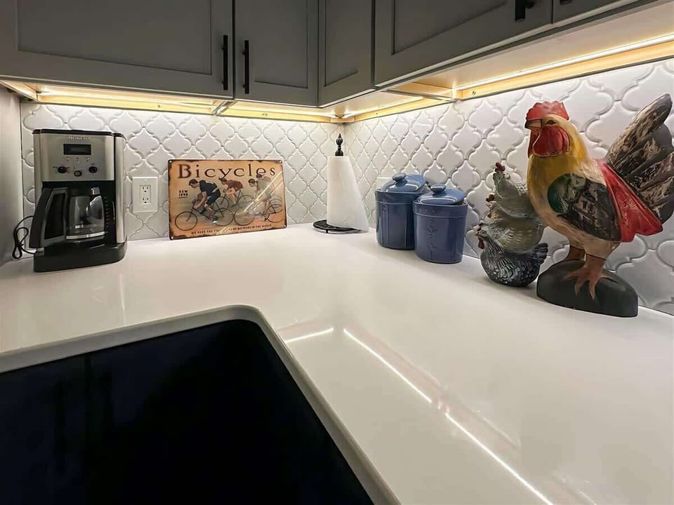 Cedar St Kitchen counter