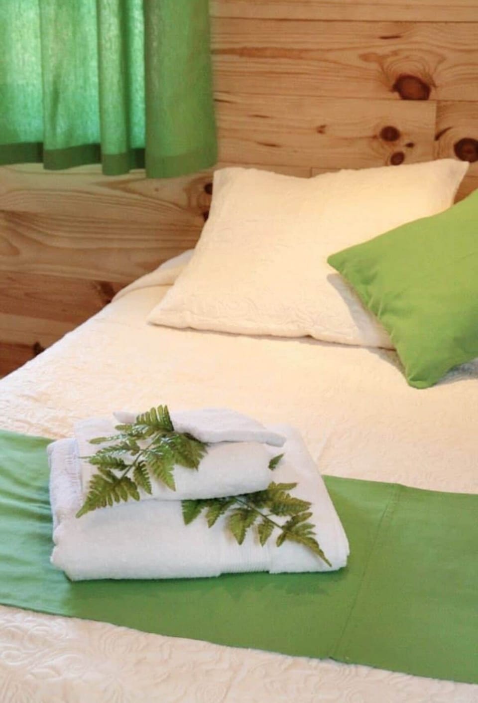 Standard Double Room, Courtyard View | Desk, free WiFi