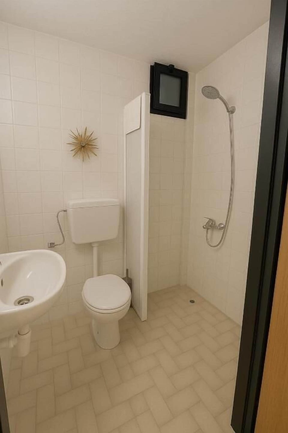 Free toiletries, hair dryer, towels, soap