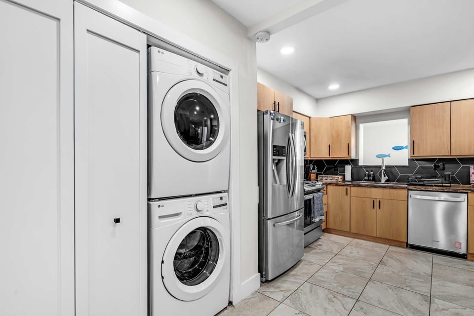 Fully Equipped Kitchen with Convenient Laundry