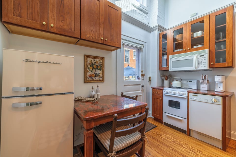 Dine in (or use the outdoor furniture) - the dishwasher makes clean-up a breeze