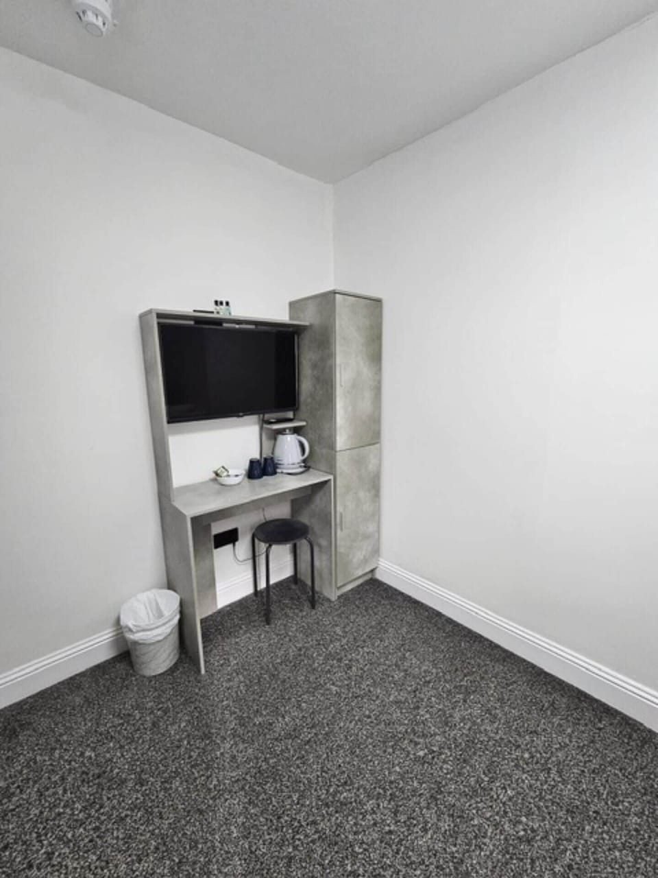 Standard Room | Free WiFi
