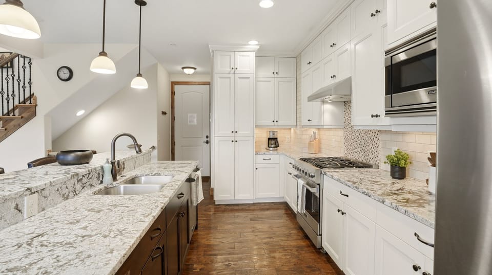 Chef's kitchen