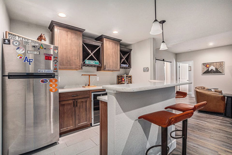 Mix drinks, grab a seat, and settle into your own private bar area just steps from the action. With space to gather and everything within reach, it’s the perfect spot to unwind, connect, and keep the good times going.
