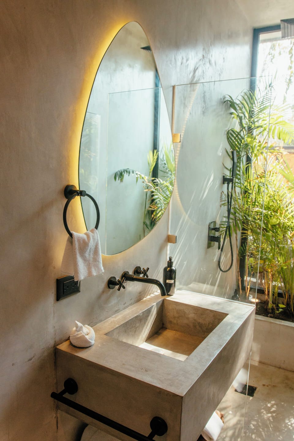 Comfort Room | Bathroom