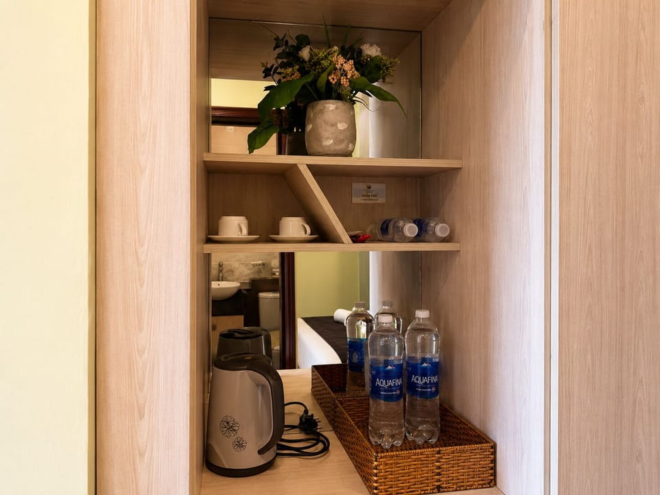 Deluxe Double Room, City View | Laptop workspace, blackout drapes, soundproofing, WiFi (free)