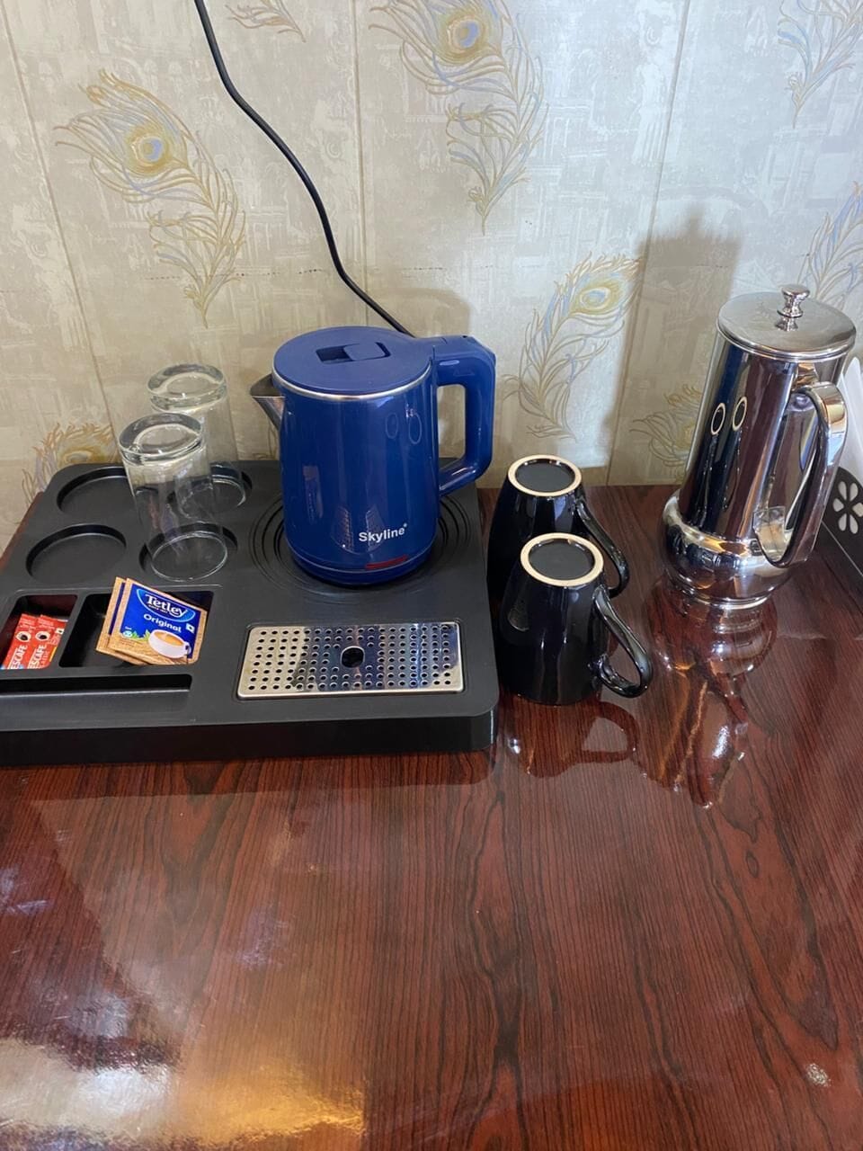 Comfort Room, Mountain View | Desk, free WiFi