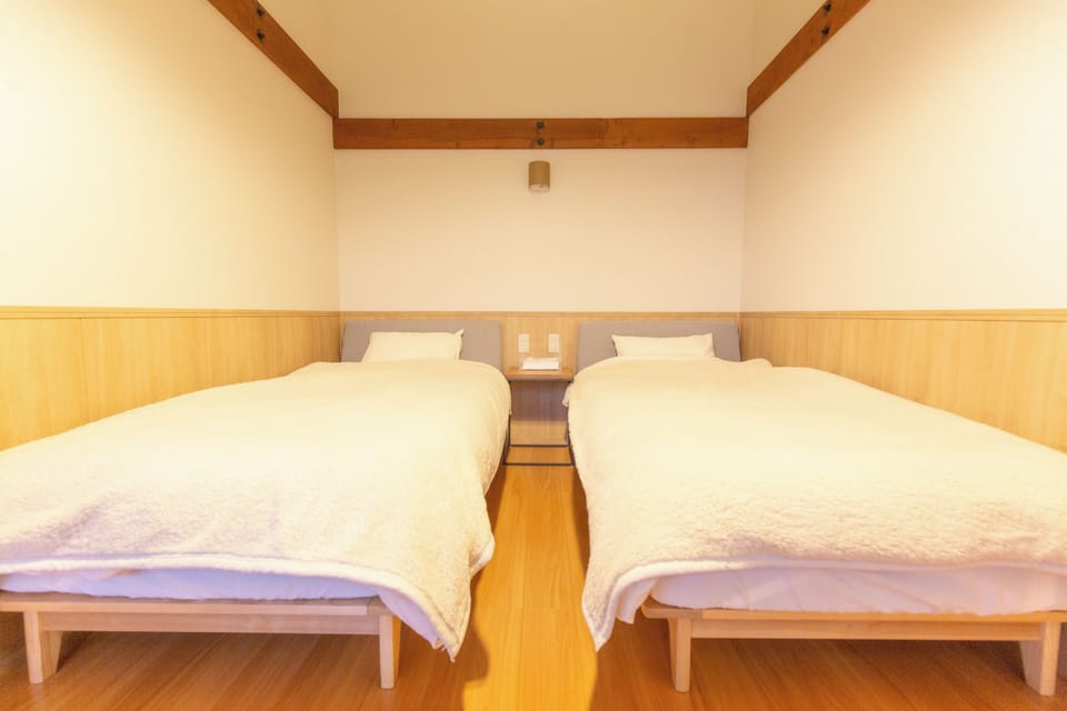 Twin Room, Non Smoking, Garden View | Free WiFi