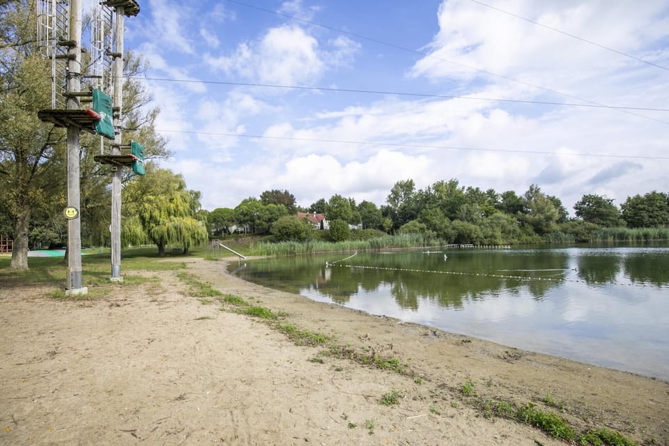 Immediate Surroundings [summer] (<1 km)