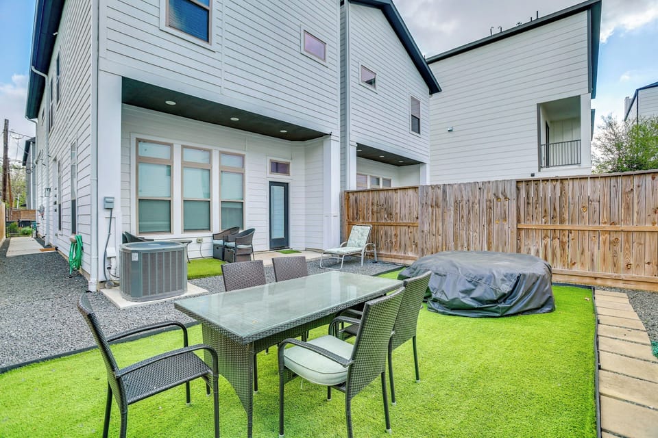 Private Backyard Area