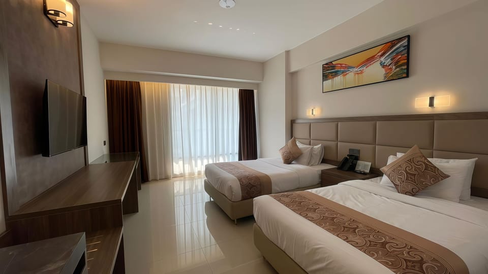 Premier Double or Twin Room, Balcony, Partial Sea View | Free WiFi