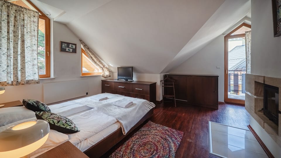 Apartment (5) | Iron/ironing board, free WiFi