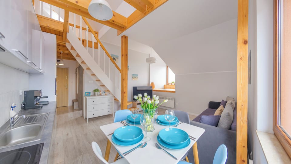 Apartment (11) | Dining