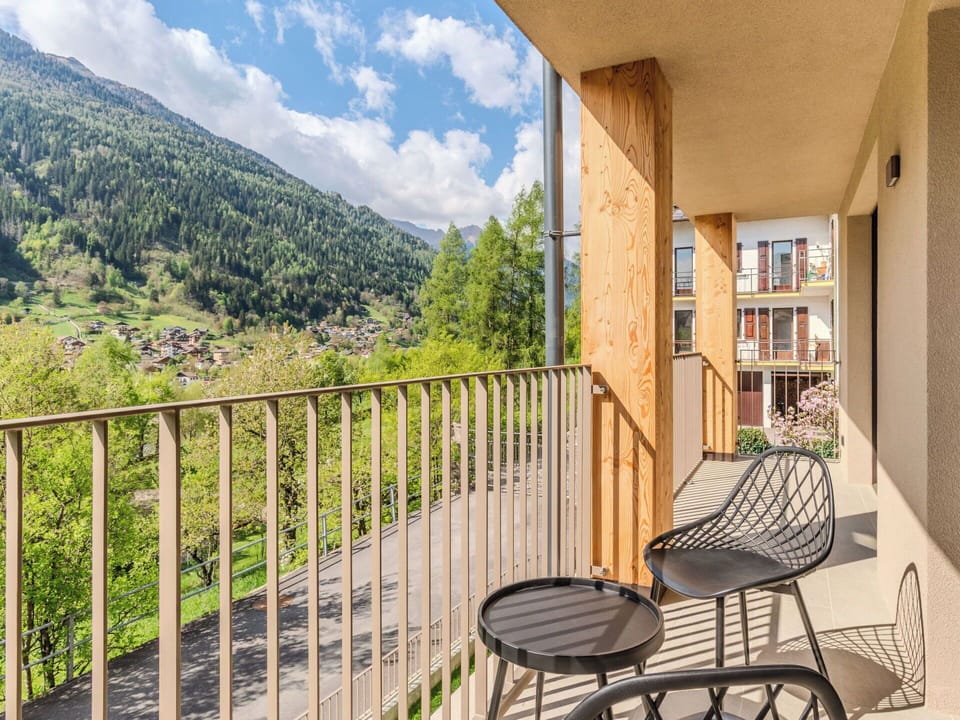 Apartment, Balcony, Wood Stain, Hardwood, Lumber