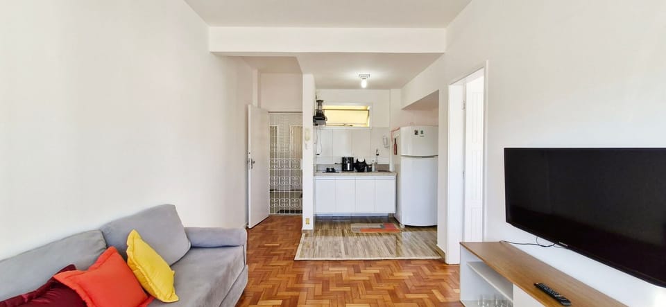 Basic Apartment | Living area | 32-inch Smart TV with digital channels, streaming services
