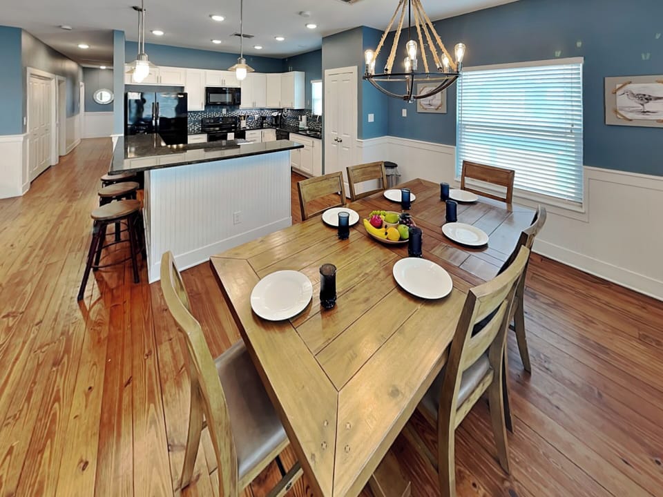 Open Concept Kitchen & Dining Area - Feather