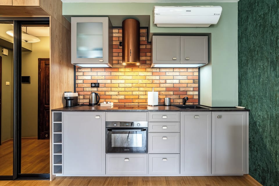 Studio Suite, 1 Double Bed | Private kitchenette
