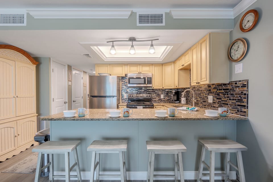 Breakfast bar with seating.