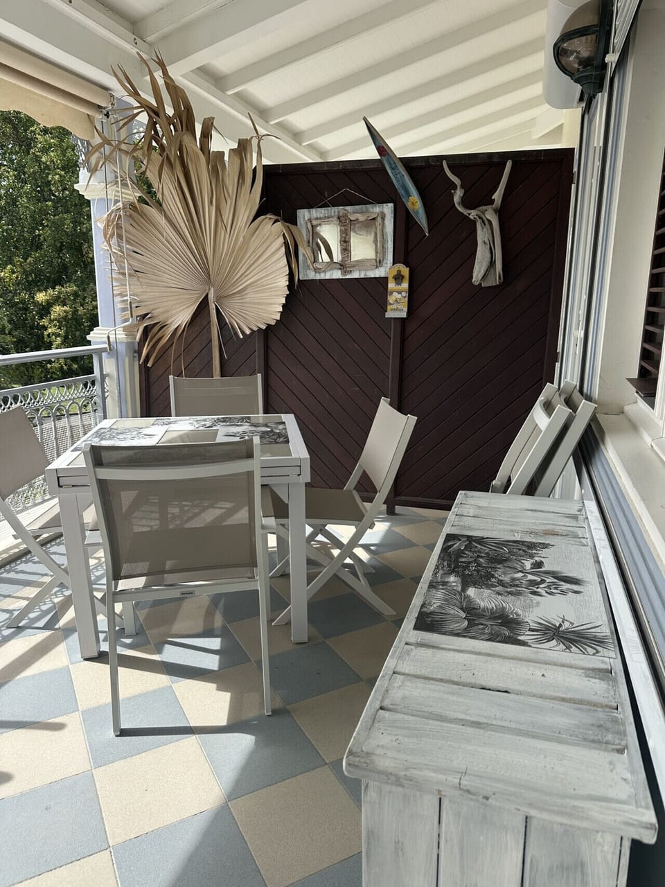 terrasse coin repas Extérieur