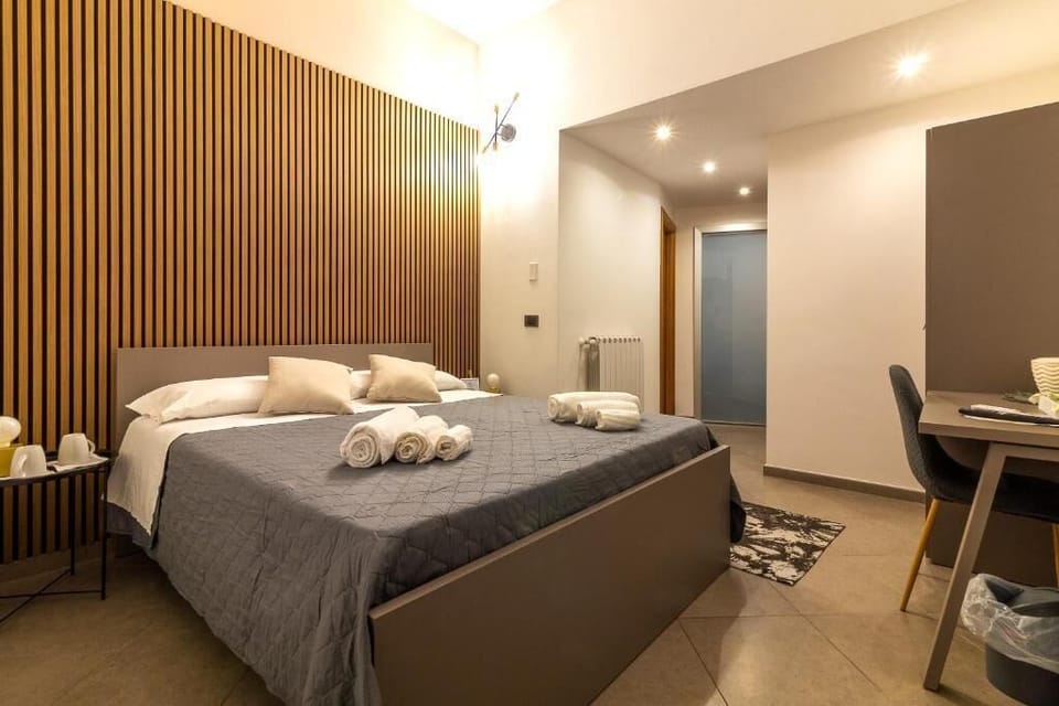In-room safe, free WiFi