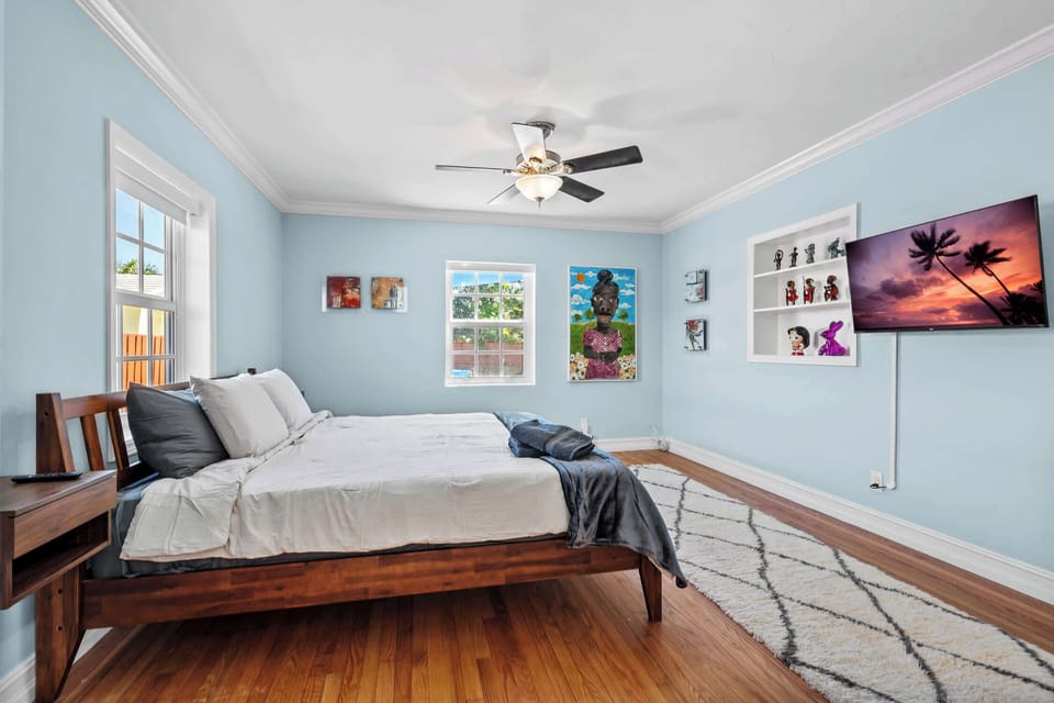 The primary king suite boasts a smart TV & private ensuite​