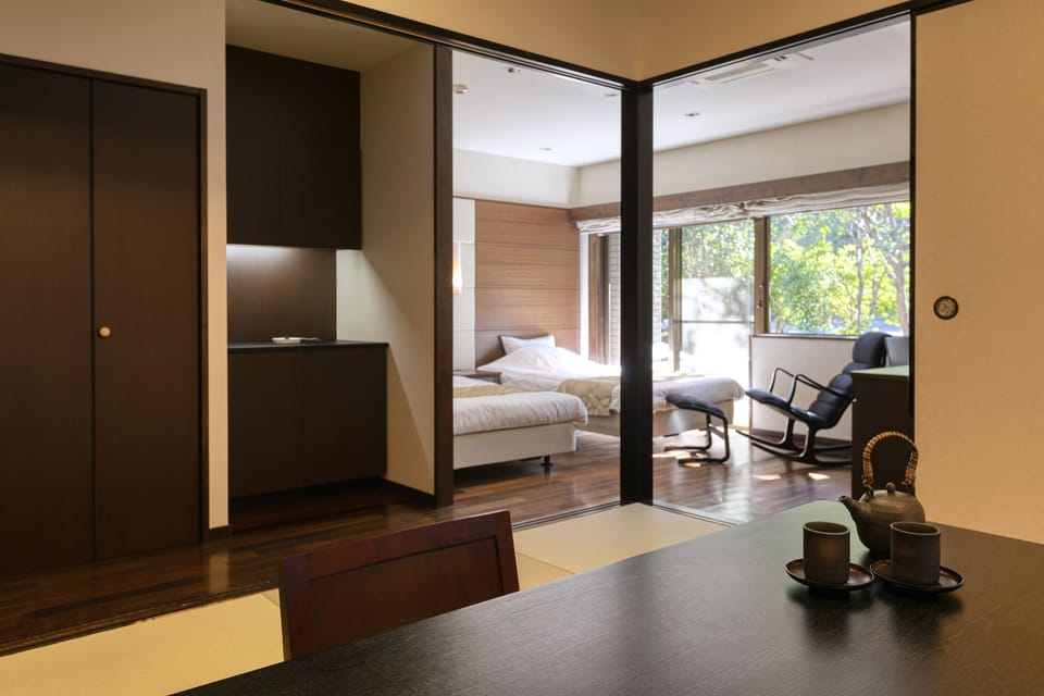 Deluxe Semi Western-Style with private indoor Hot Spring(TypeC)(Check-in by 6PM/Dinner until 7:30PM) | WiFi (free), bed sheets