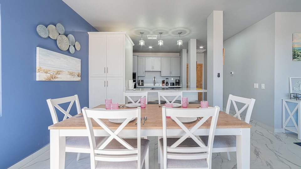 House, Multiple Beds, Balcony (Casa Bonita) | Dining