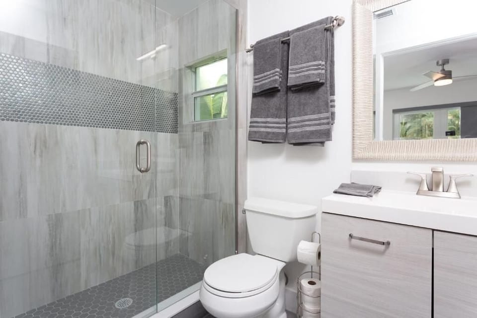 Free toiletries, hair dryer, bidet, soap