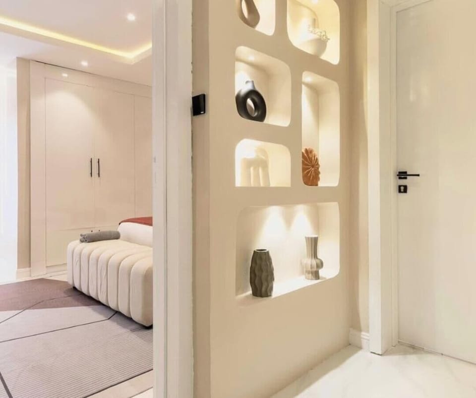 Standard Apartment, Balcony, City View | Interior
