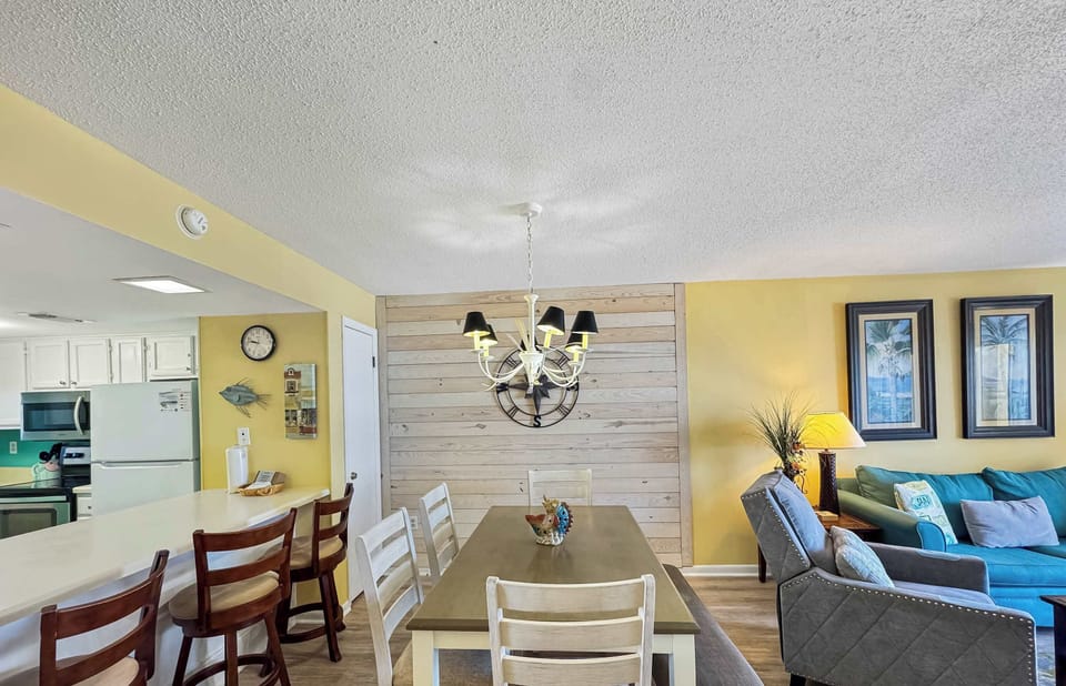Make mealtime memories together in the inviting dining area​