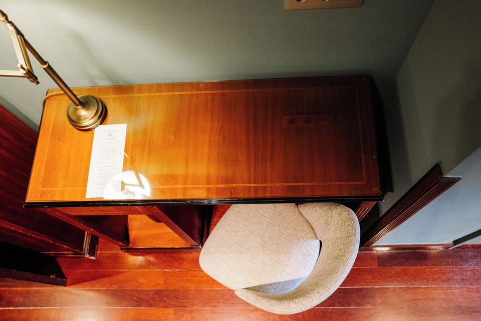 Standard Twin Room | 1 bedroom, minibar, in-room safe, desk