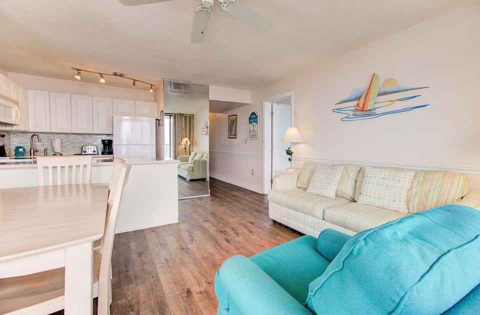 Atlantic Towers 314-print-004-011-Main Living Area-4200x2760-300dpi