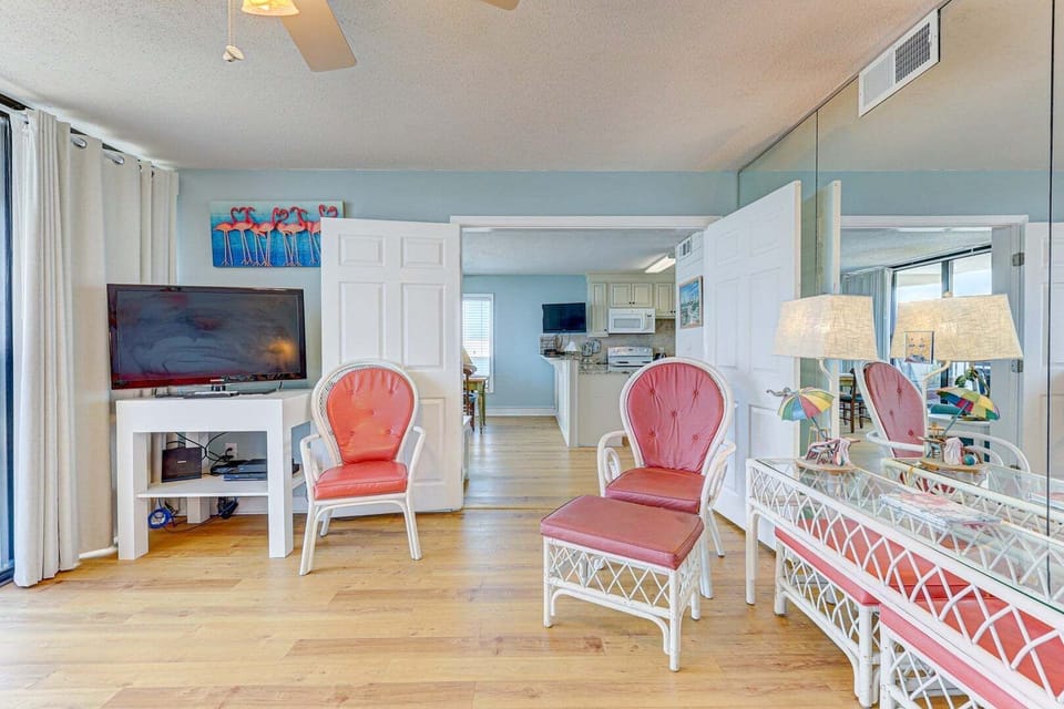 Atlantic Towers 414-print-006-006-Living Room-4200x2802-300dpi